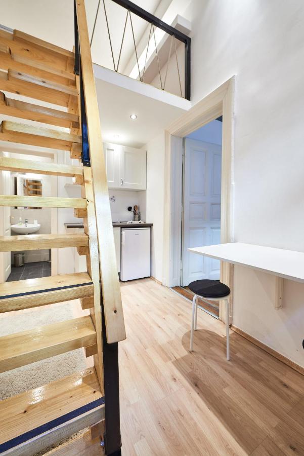 Large Apartment For Groups City Center Dist. VII Budapest Exteriör bild